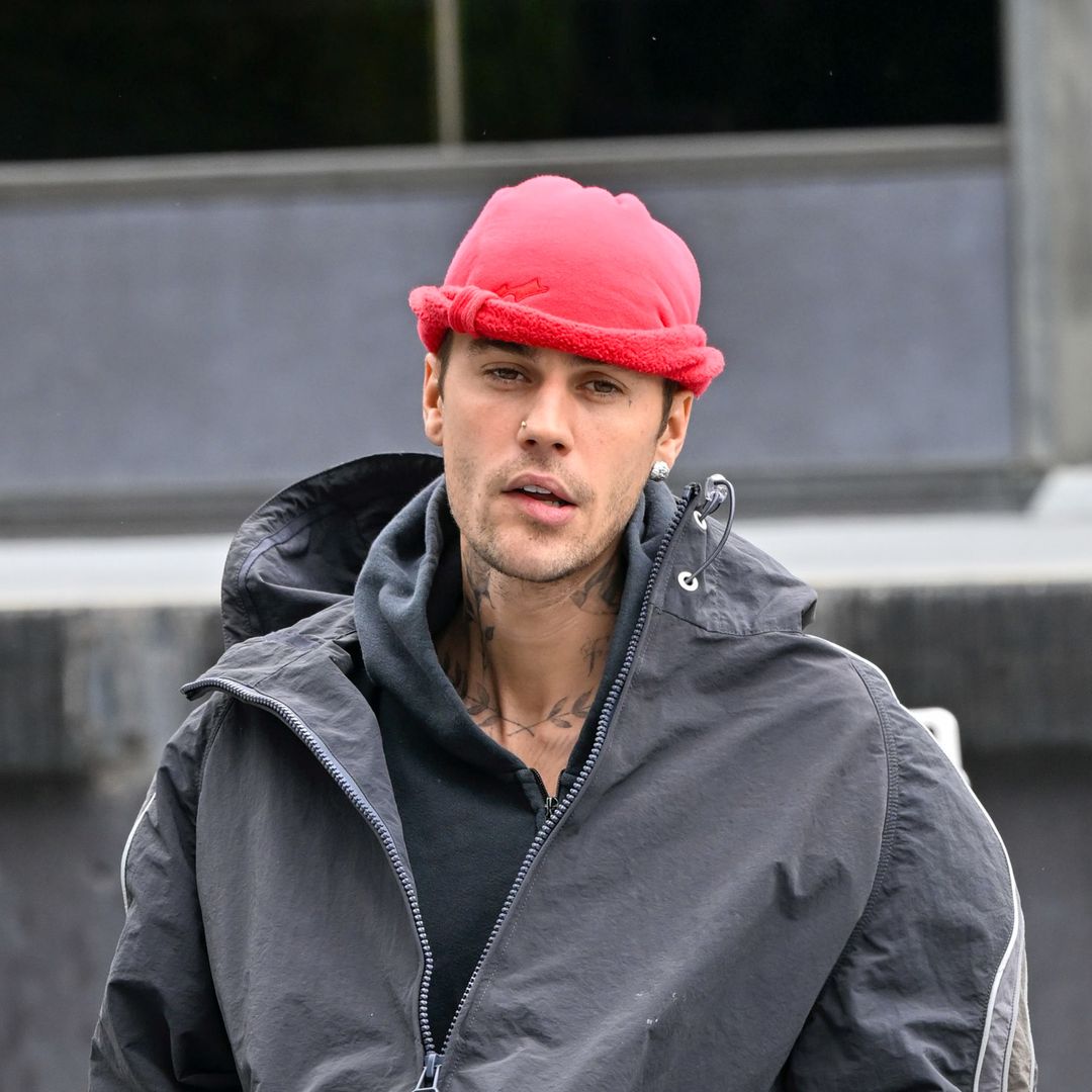 Justin Bieber confuses fans with sudden name change